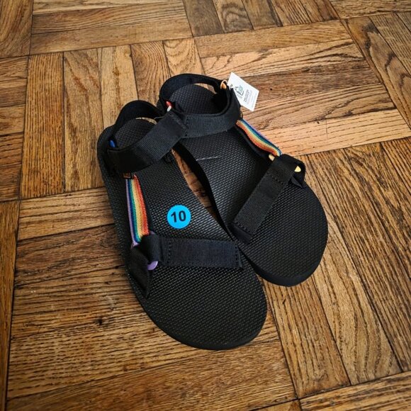 Teva Midform Pride Rainbow Men’s Unisex Size 10 Black Hiking Trail Sandals - Picture 7 of 9